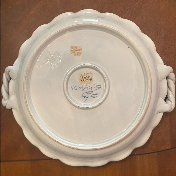 Baking Dish Made in Greece 11.25 inches Wide and the rise is about 1.5 inches - Picture 3 of 3